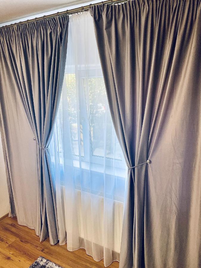 S&S Apartment Studio At Ground Floor Timisoara Town !!! Parcare La Locatie !! Buitenkant foto
